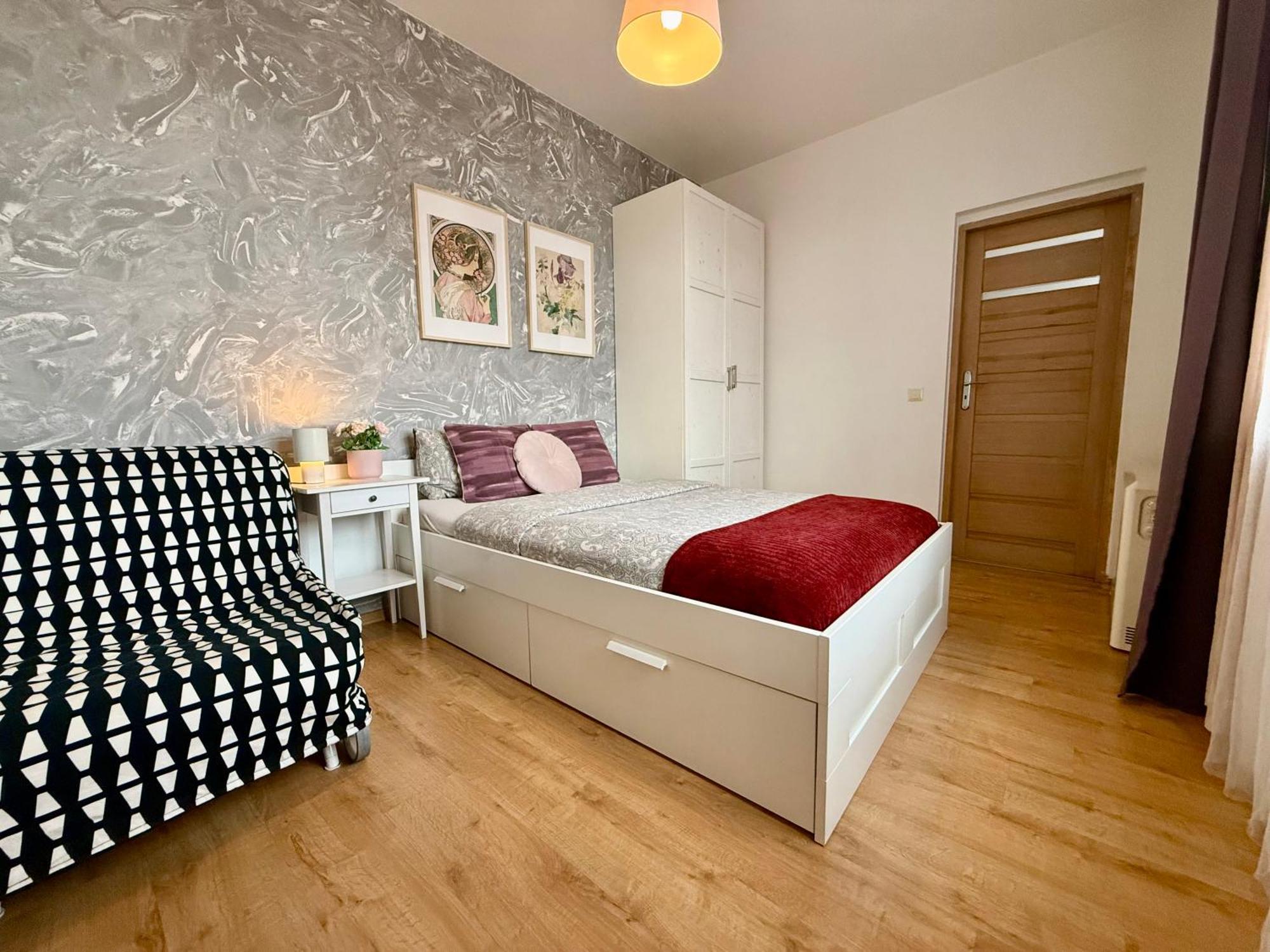 קטוביץ Uno Apartaments מראה חיצוני תמונה